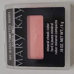 Mary Kay  Mineral Cheek Color Shy Blush